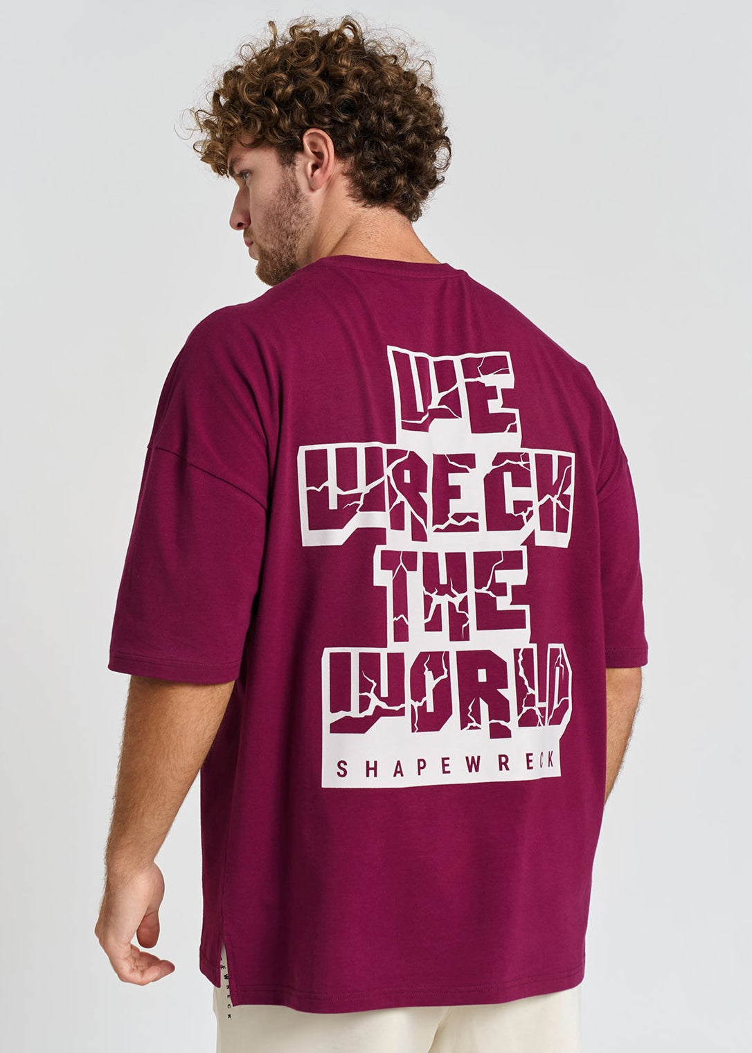 WRECK THE WORLD OVERSIZED TEE