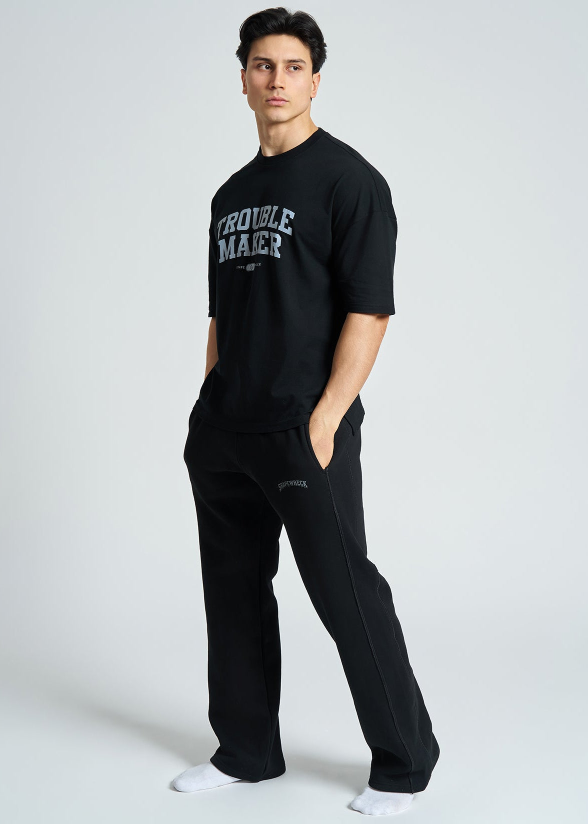 MIDNIGHT BLACK Tshirt TROUBLE MAKER OVERSIZED TEE