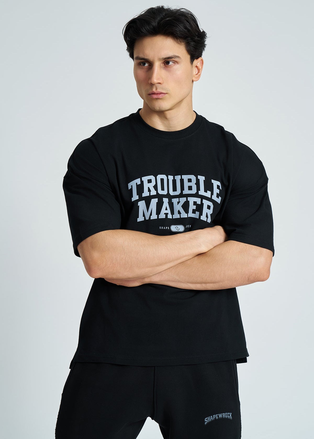 MIDNIGHT BLACK Tshirt TROUBLE MAKER OVERSIZED TEE