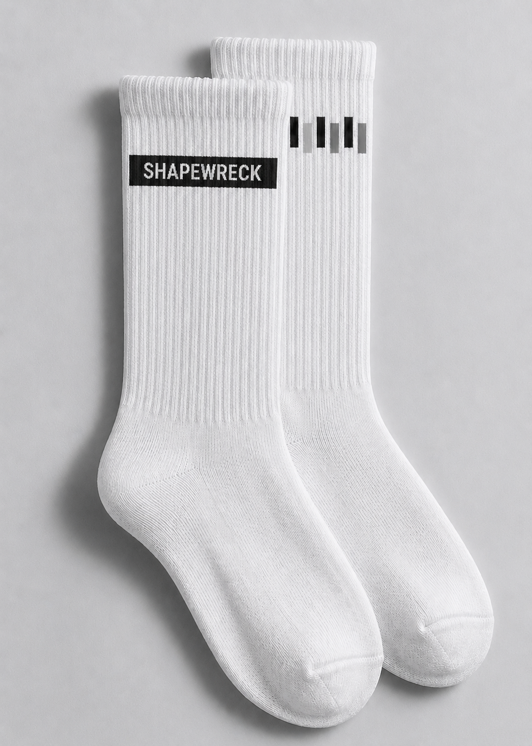 WHITE Socks Tek beden (EU 40–45 arası uyumludur) 3’LÜ SET | SHAPEWRECK WRECK PACK